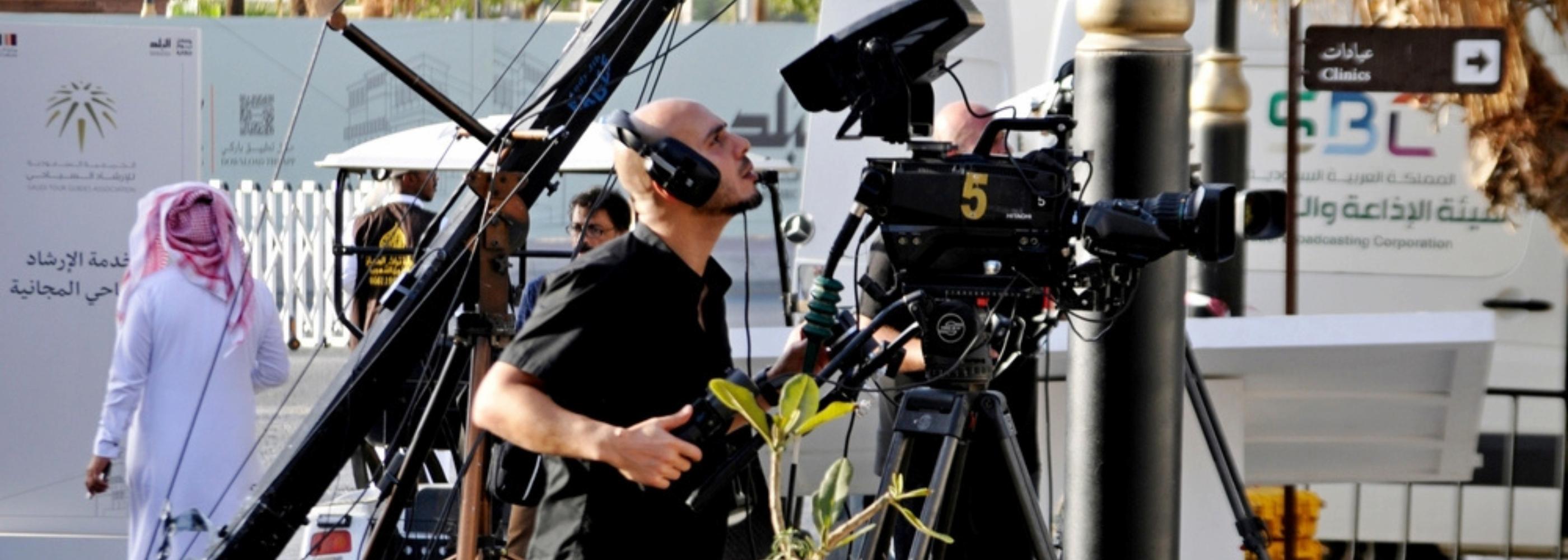 Professional camera equipement delivered accross Saudi Arabia with no hidden taxes and duties.