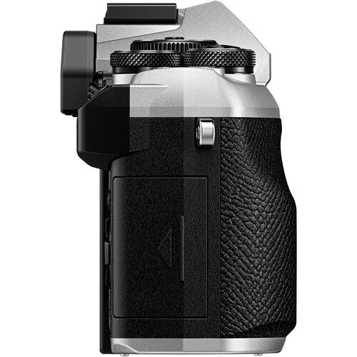 OM System OM - 5 Mark II Kit (14 - 150 II) فضي - كاميرات eBphotovideoMirrorless