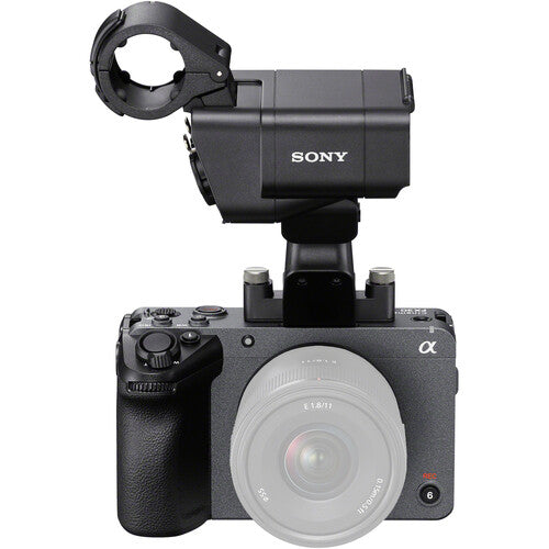 كاميرا سينما رقمية سوني FX30 مع وحدة مقبض XLR